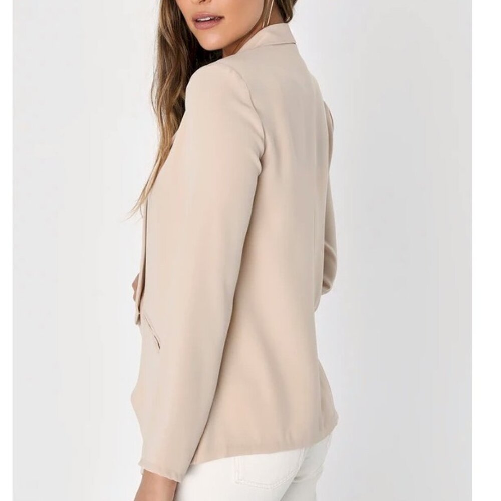 Lulus Miss Punctuality Taupe Lightweight Blazer Size Small NWOT - Picture 2 of 12